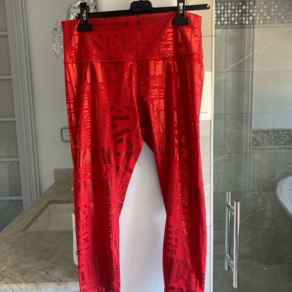 Lululemon Wunder Under High-Rise Crop 23" - Picture 4 of 11